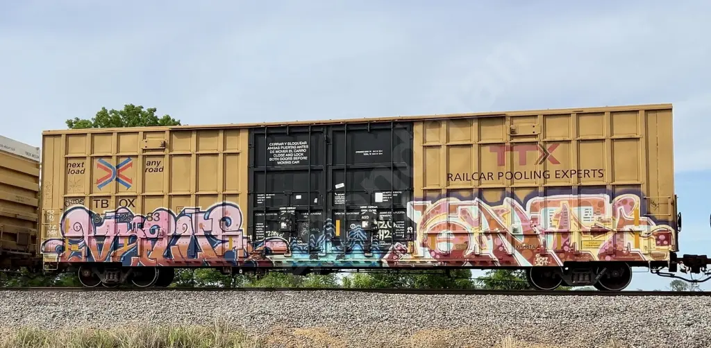 TBOX672583 - NORTH-AMERICA