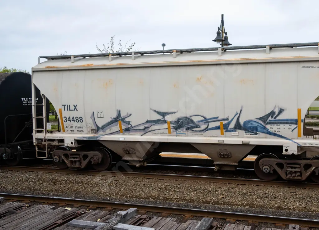 TILX34488 - NORTH-AMERICA