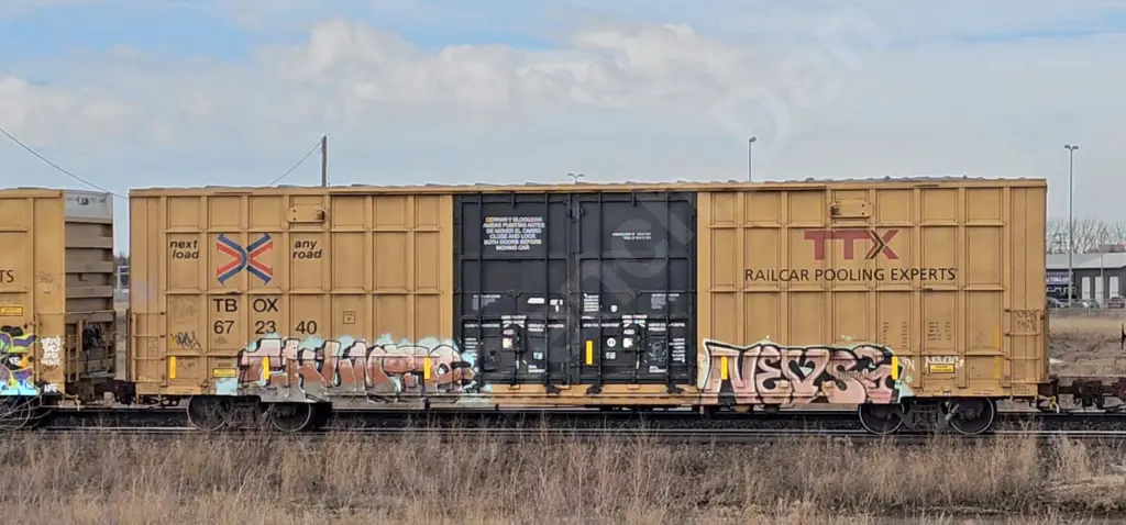 TBOX672340 - NORTH-AMERICA