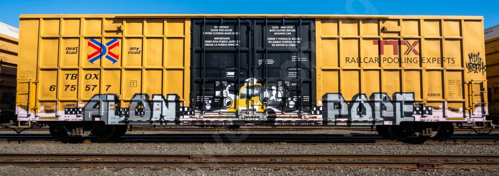 TBOX675577 - NORTH-AMERICA