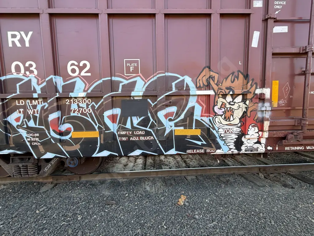 UCRY300362 - NORTH-AMERICA