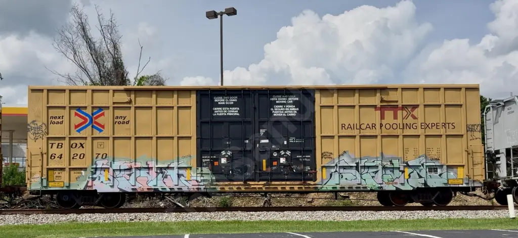 TBOX642070 - NORTH-AMERICA