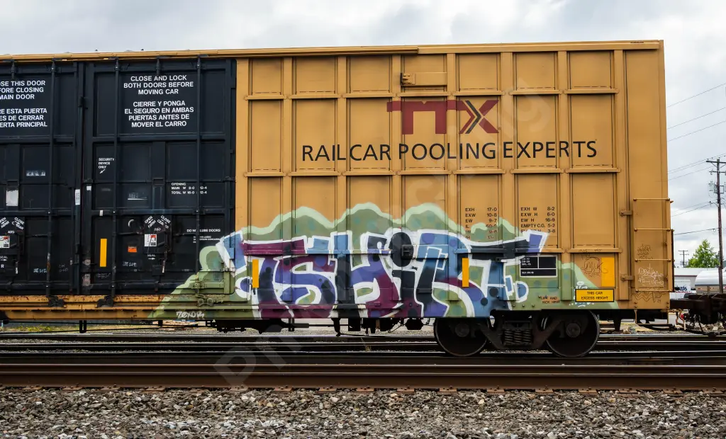 TBOX642832 - NORTH-AMERICA