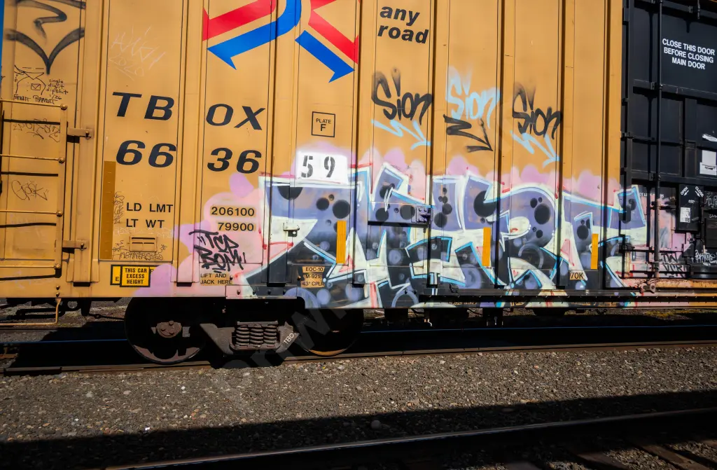 TBOX663659 - NORTH-AMERICA
