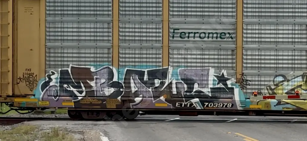 ETTX703978 - NORTH-AMERICA