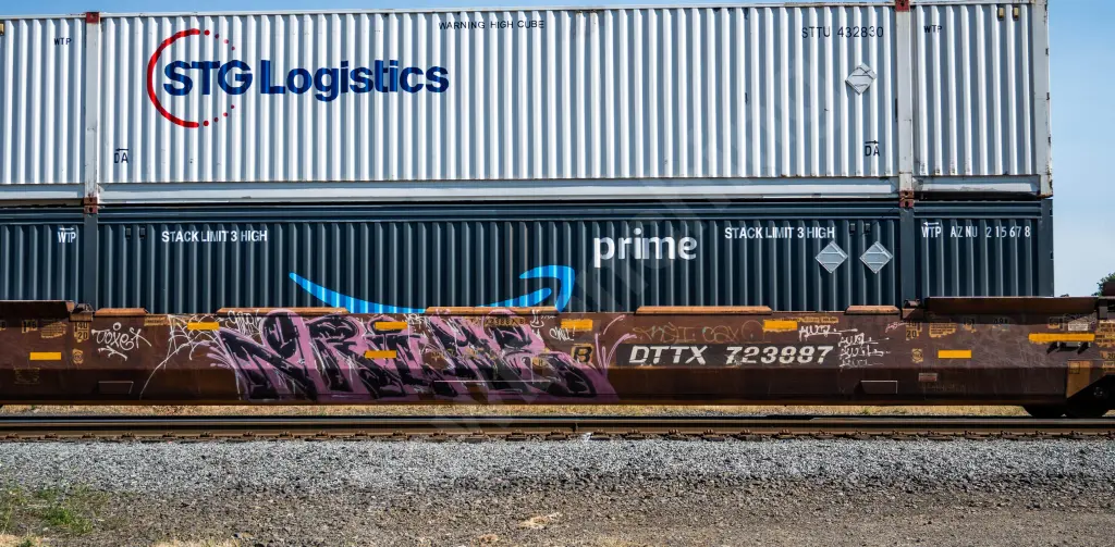DTTX723887 - NORTH-AMERICA