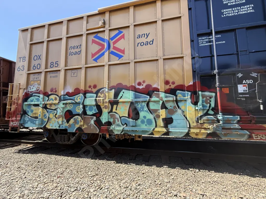 TBOX636085 - NORTH-AMERICA