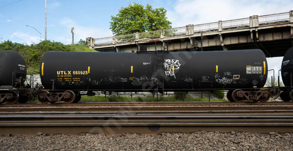 UTLX660925 - NORTH-AMERICA