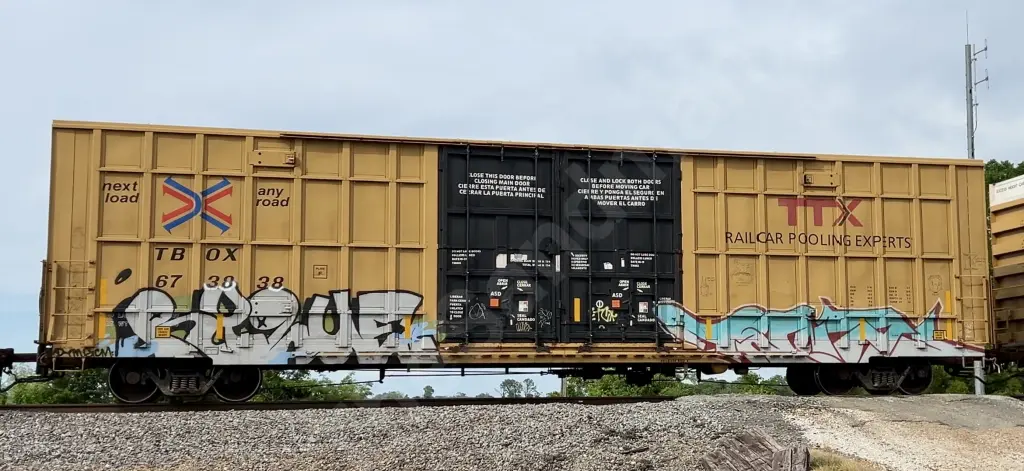 TBOX673838 - NORTH-AMERICA