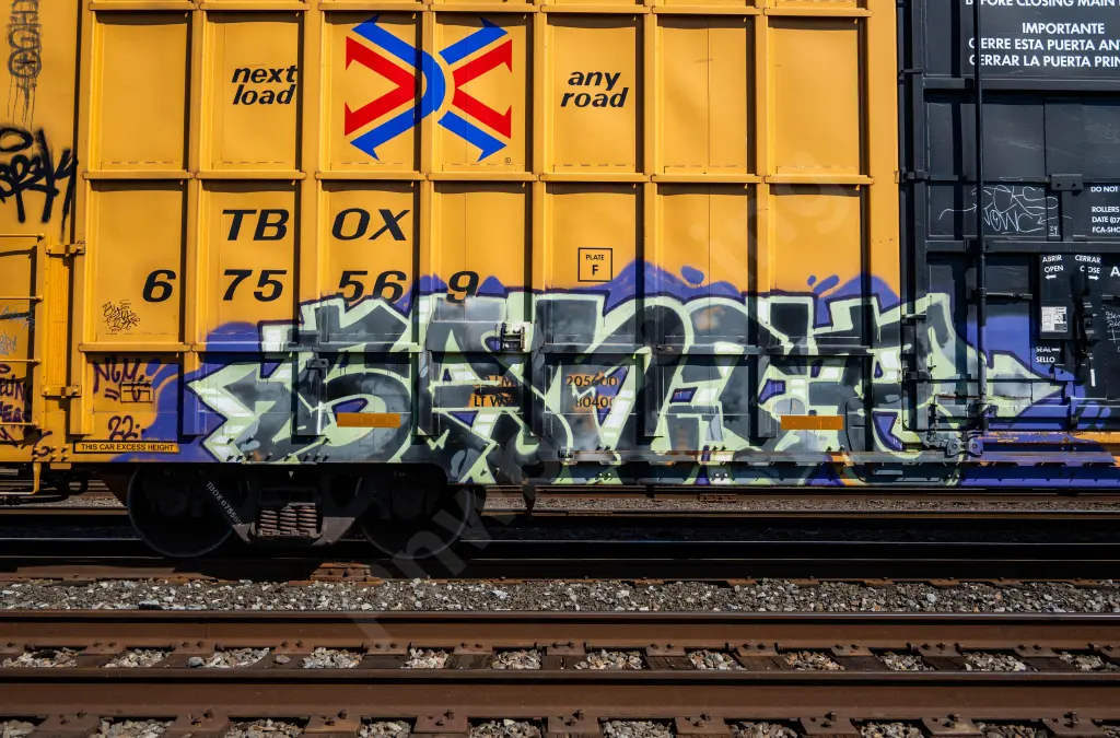 TBOX675569 - NORTH-AMERICA