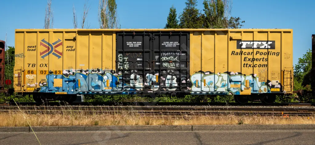 TBOX660763 - NORTH-AMERICA