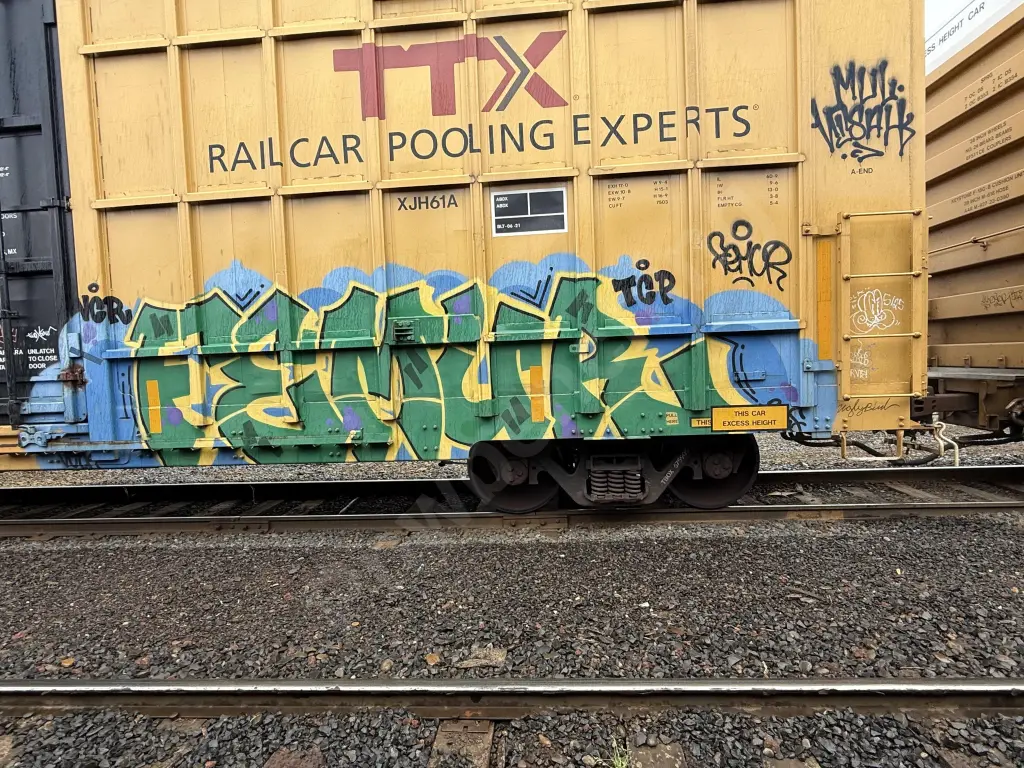 TBOX675909 - NORTH-AMERICA
