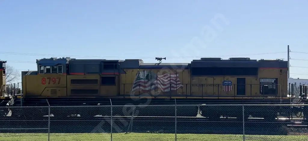 UP8797 - NORTH-AMERICA