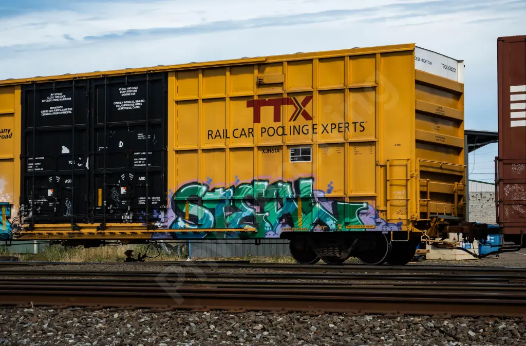 TBOX676201 - NORTH-AMERICA