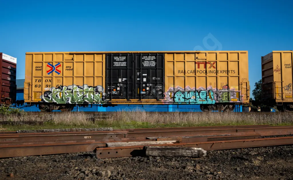 TBOX639161 - NORTH-AMERICA