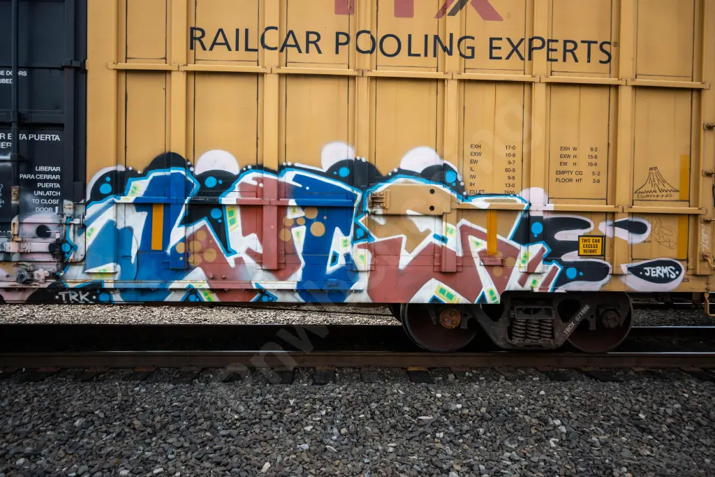 TBOX671888 - NORTH-AMERICA
