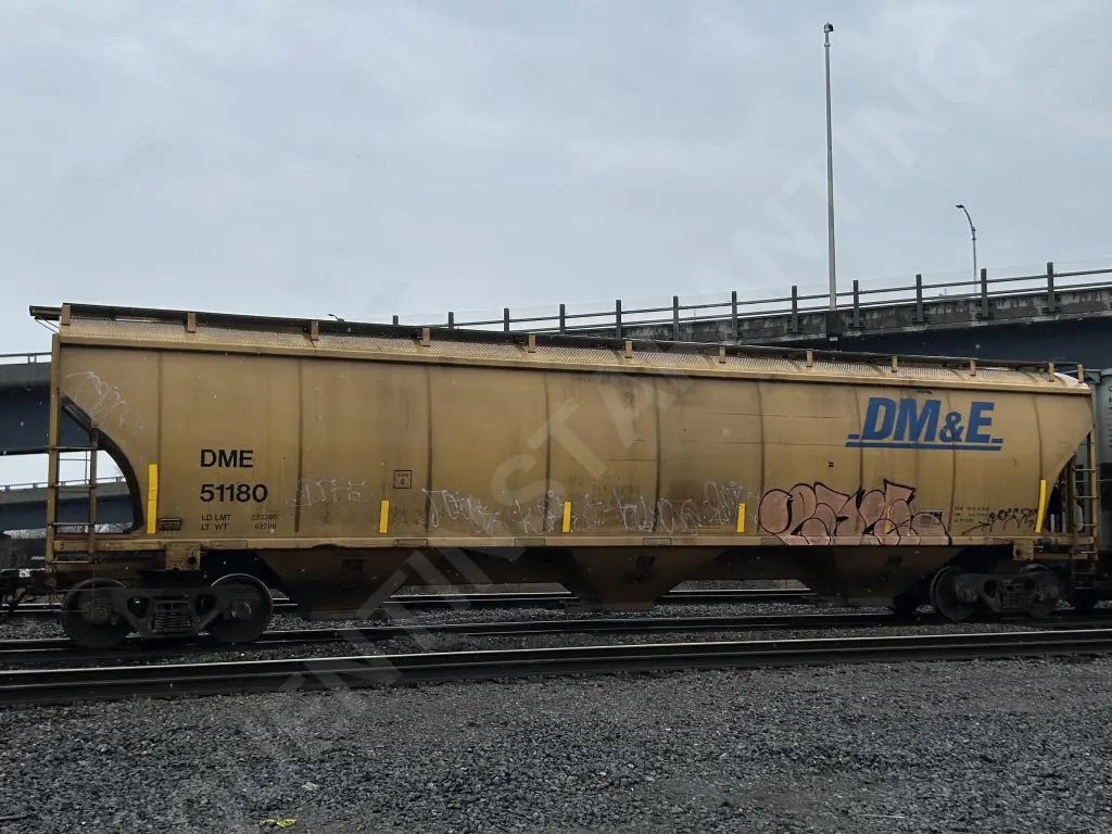 DME51180 - NORTH-AMERICA