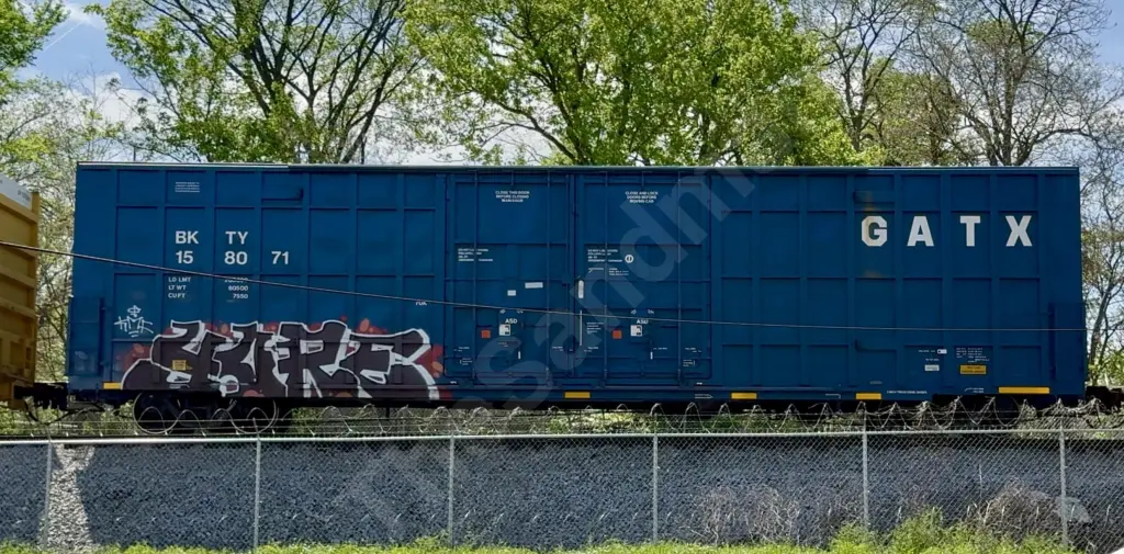 BKTY158071 - NORTH-AMERICA
