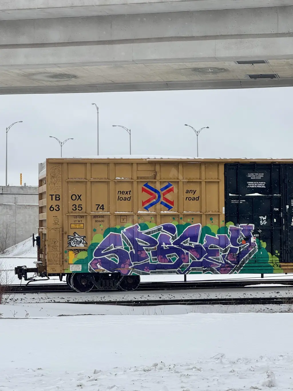 TBOX633574 - NORTH-AMERICA