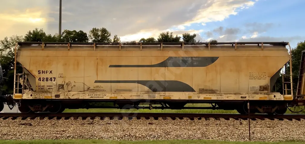 SHPX42847 - NORTH-AMERICA