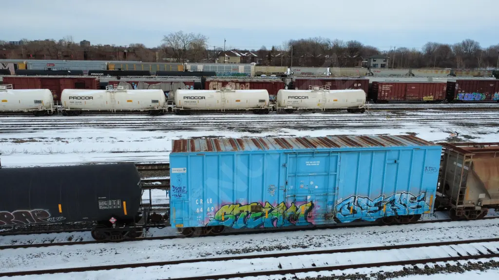 CRLE6449 - NORTH-AMERICA