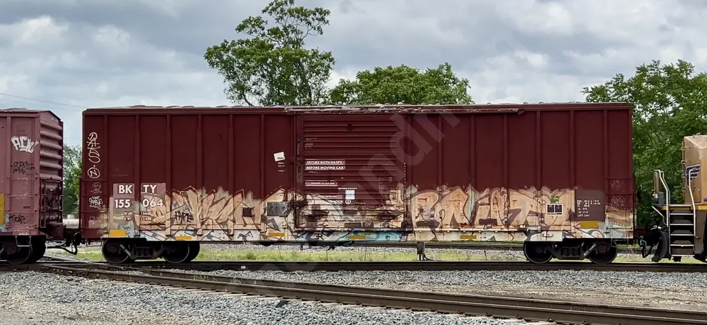 BKTY155064 - NORTH-AMERICA