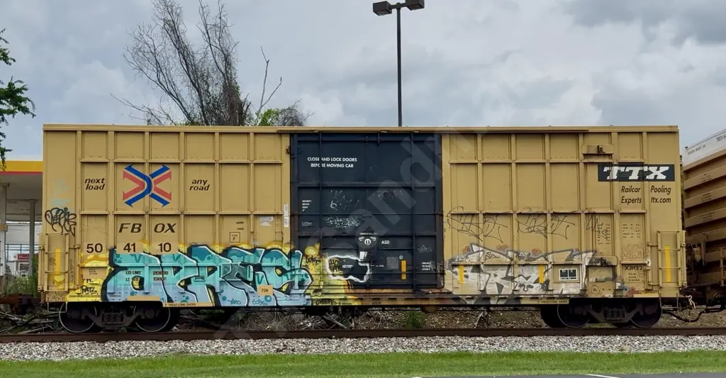 FBOX504110 - NORTH-AMERICA