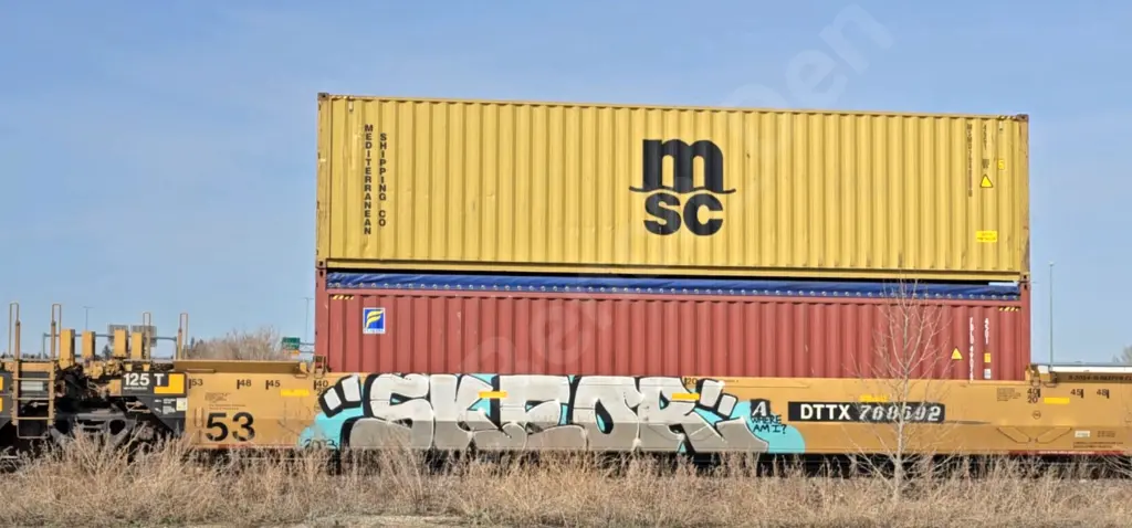 DTTX768692 - NORTH-AMERICA