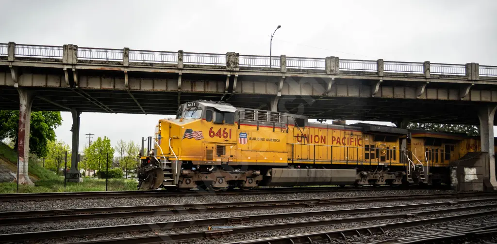 UP6461 - NORTH-AMERICA