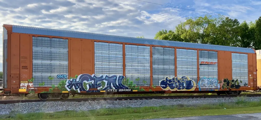 CTTX694966 - NORTH-AMERICA