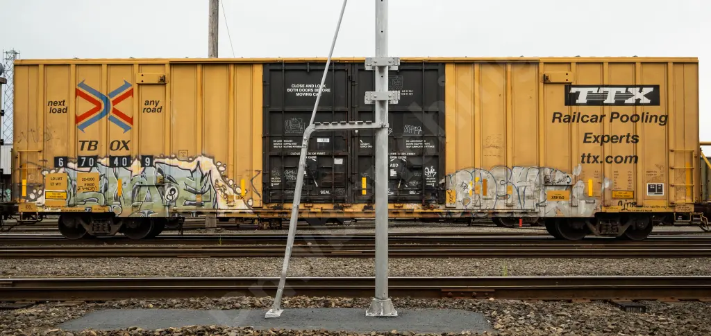 TBOX670409 - NORTH-AMERICA