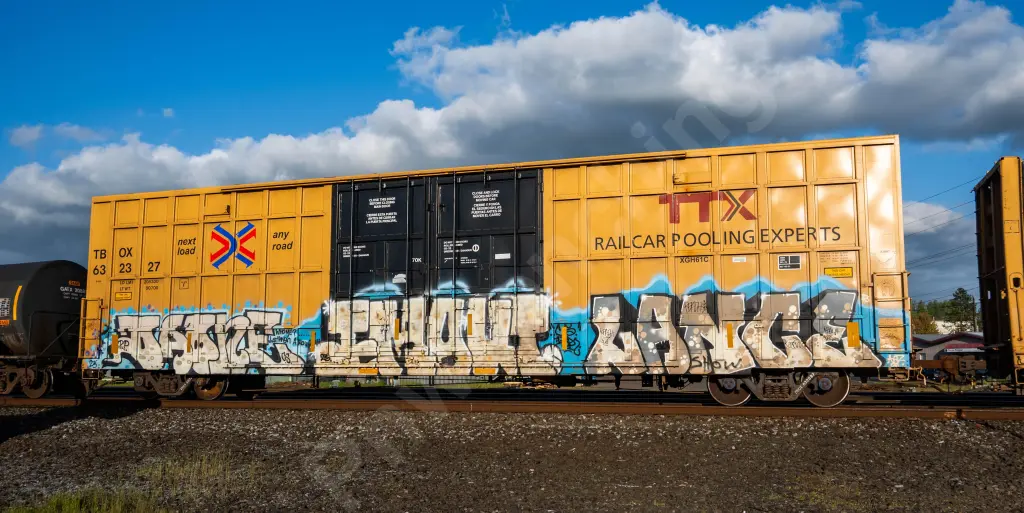 TBOX632327 - NORTH-AMERICA
