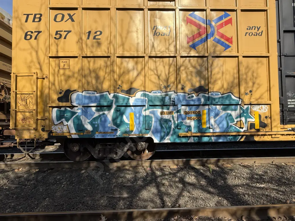 TBOX675712 - NORTH-AMERICA