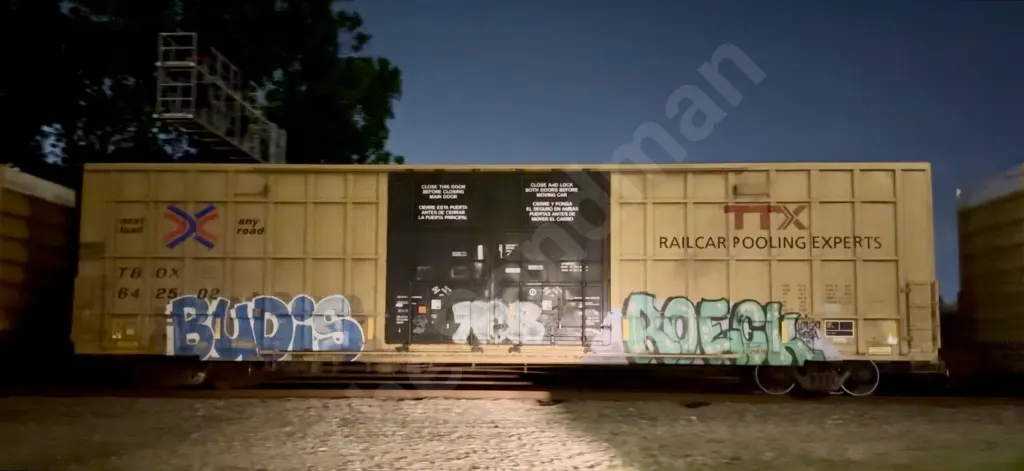 TBOX642502 - NORTH-AMERICA