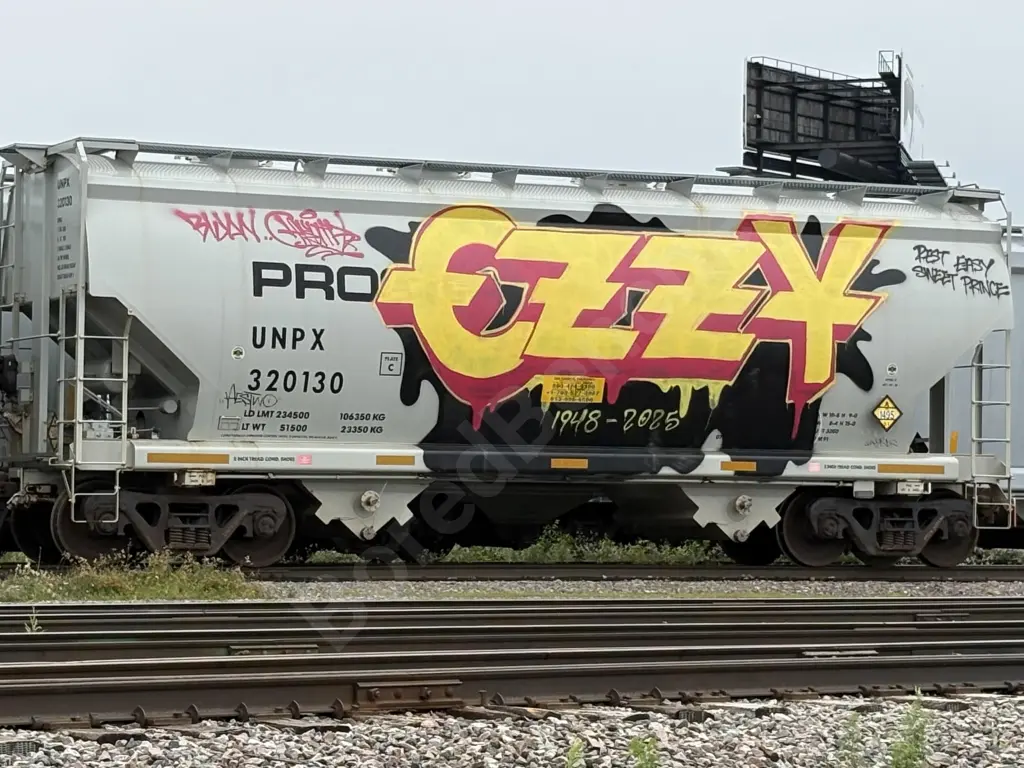 UNPX320130 - NORTH-AMERICA