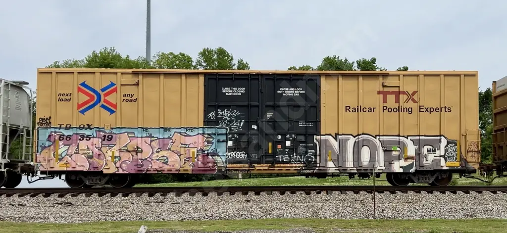TBOX663519 - NORTH-AMERICA