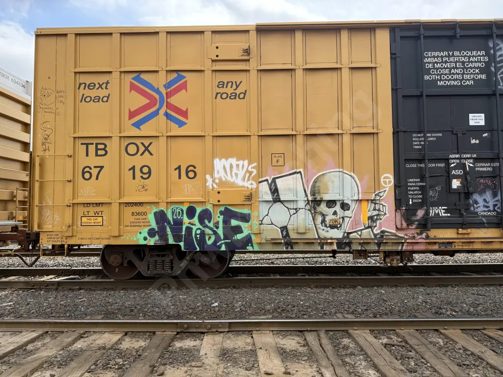 TBOX671916 - NORTH-AMERICA