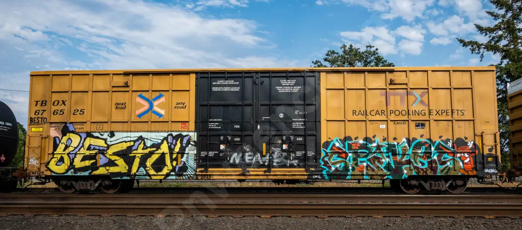 TBOX676525 - NORTH-AMERICA