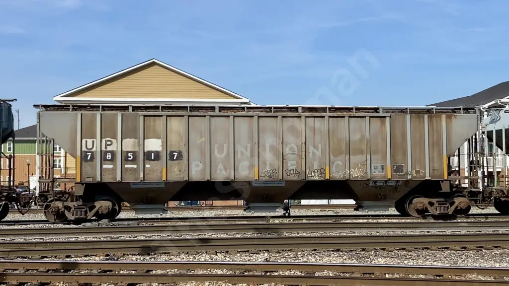 UP78517 - NORTH-AMERICA