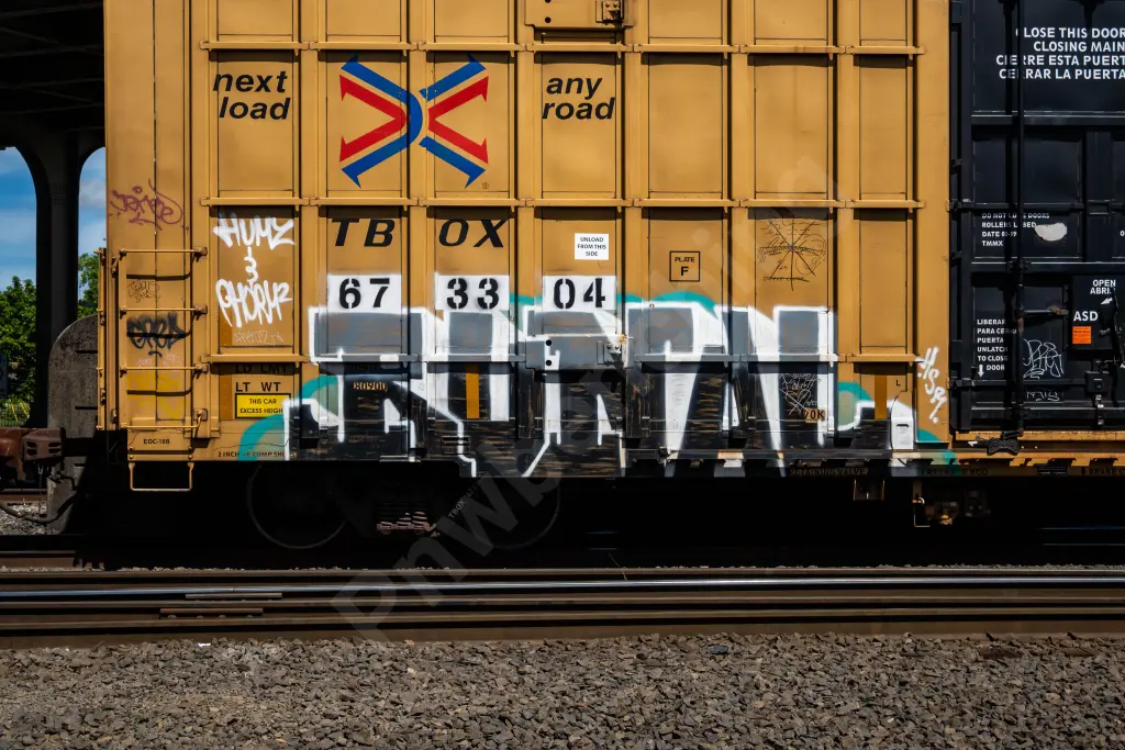 TBOX673304 - NORTH-AMERICA