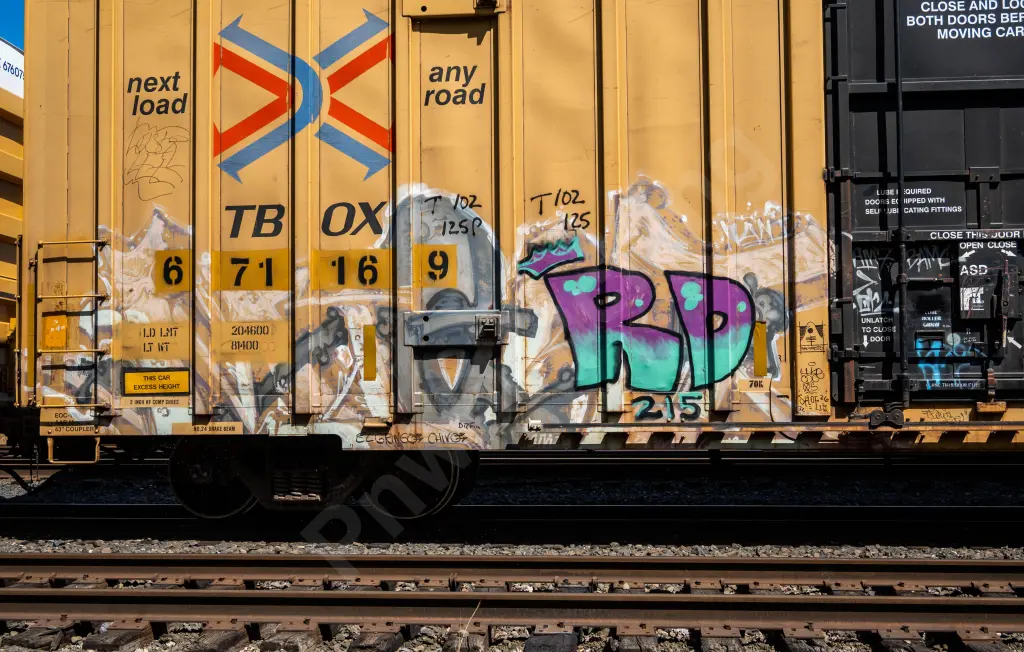 TBOX671169 - NORTH-AMERICA