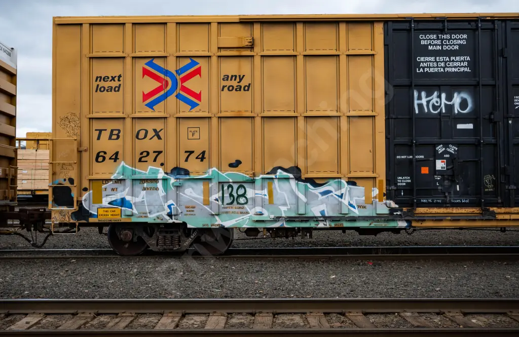 TBOX642774 - NORTH-AMERICA