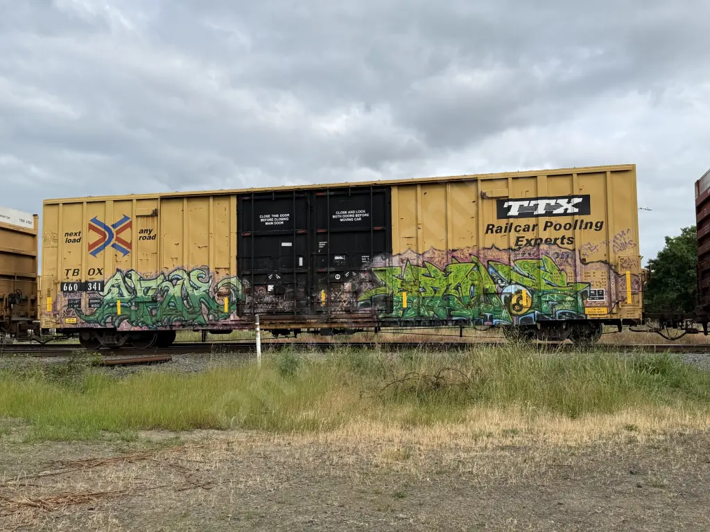 TBOX660341 - NORTH-AMERICA