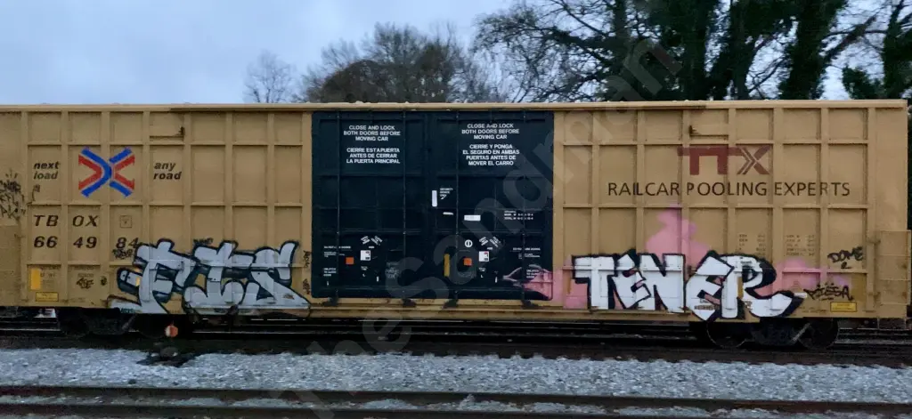 TBOX664984 - NORTH-AMERICA