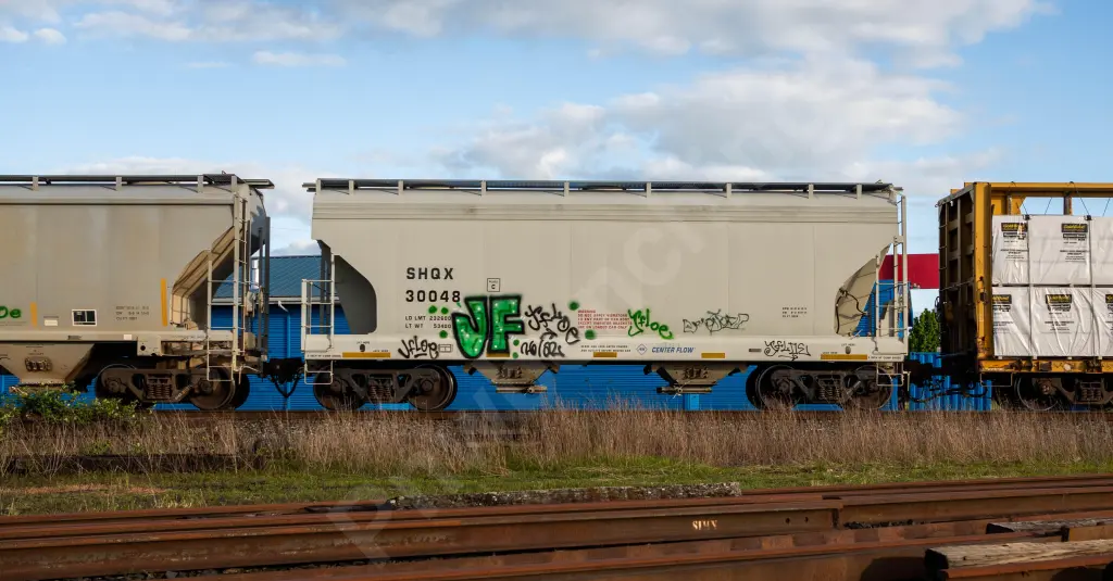 SHQX30048 - NORTH-AMERICA