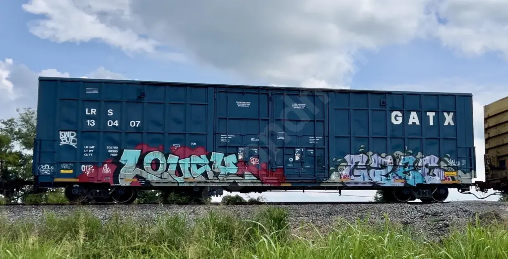 LRS130407 - NORTH-AMERICA
