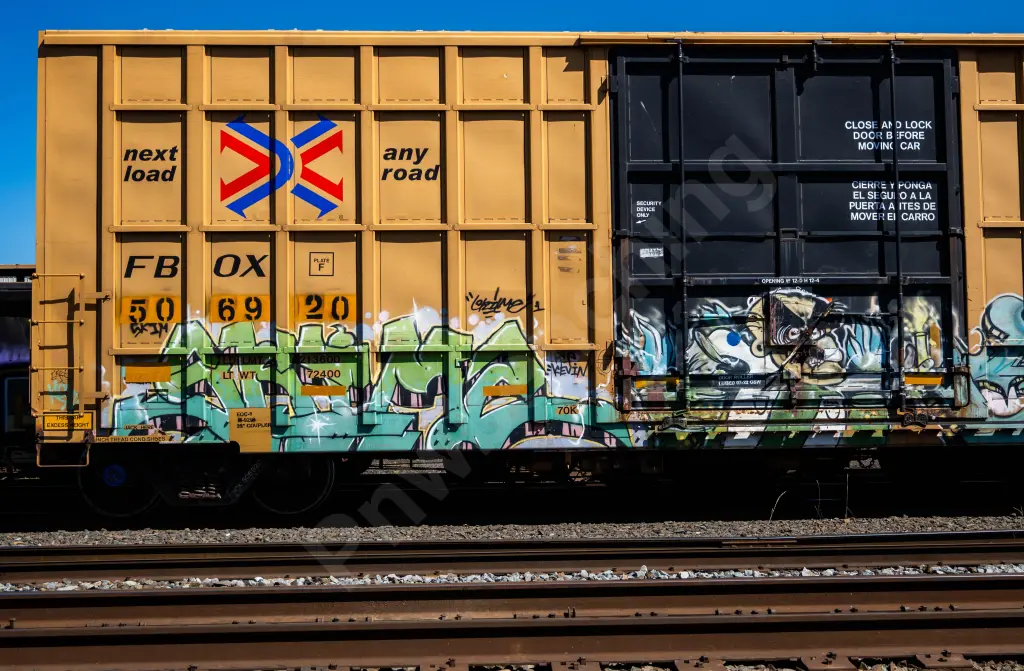 FBOX506920 - NORTH-AMERICA