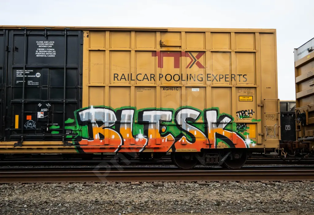 TBOX634705 - NORTH-AMERICA