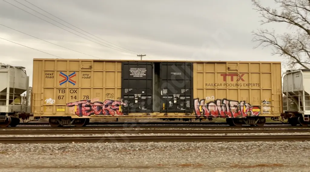 TBOX671478 - NORTH-AMERICA