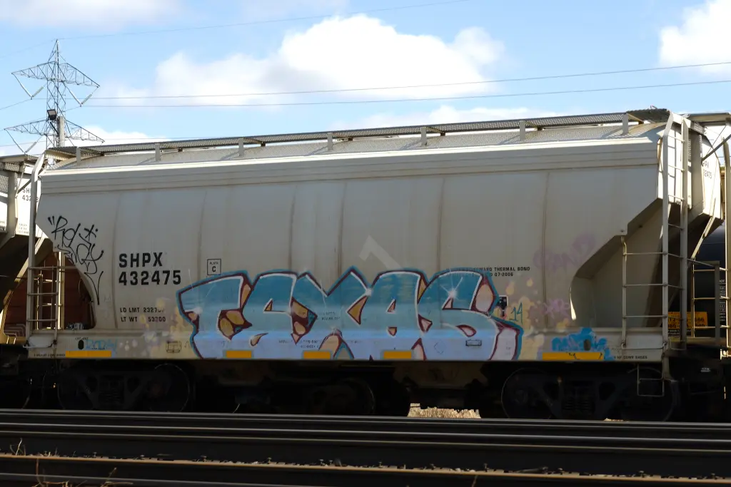 SHPX432475 - NORTH-AMERICA